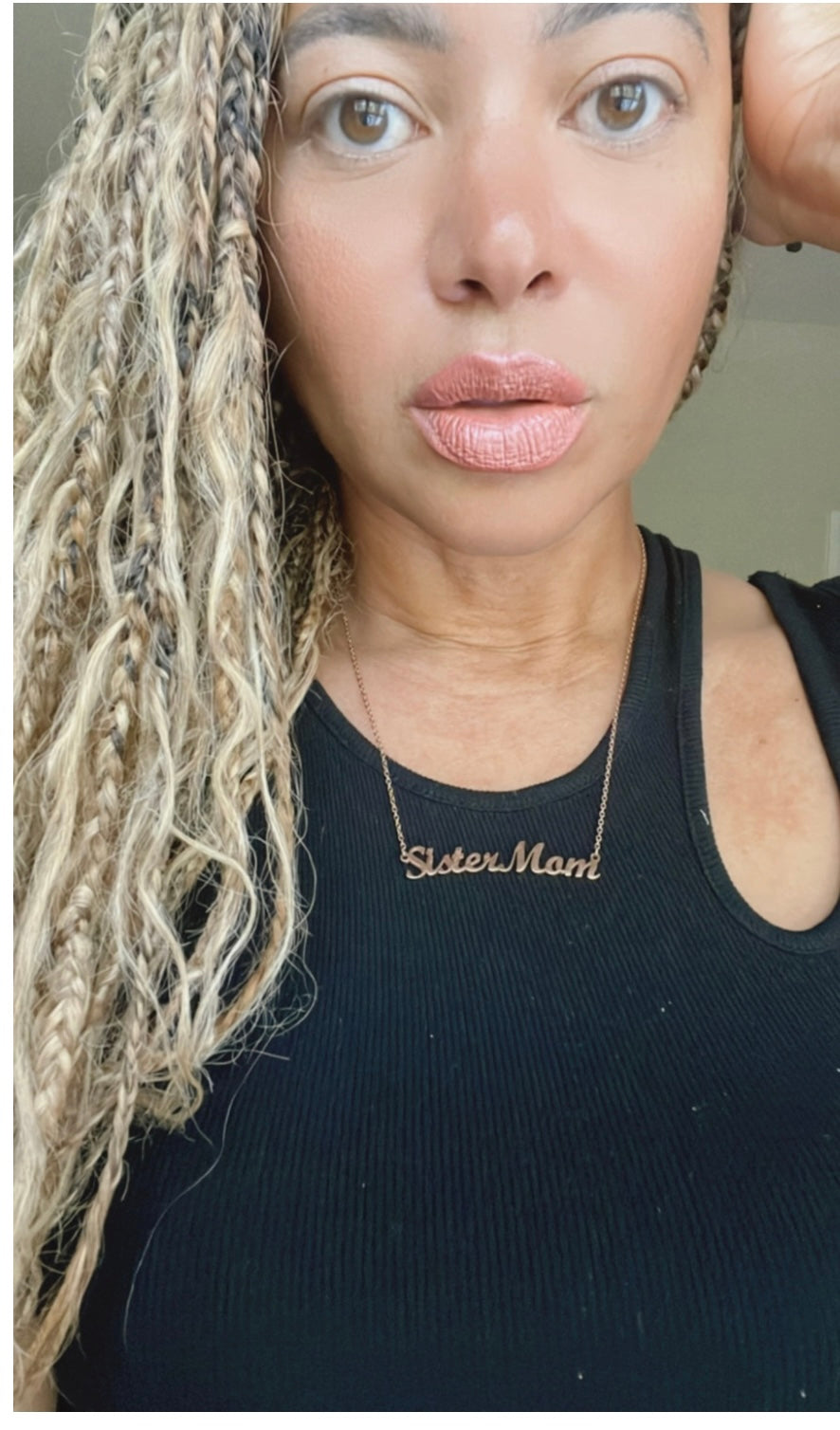Sister Mom Necklace