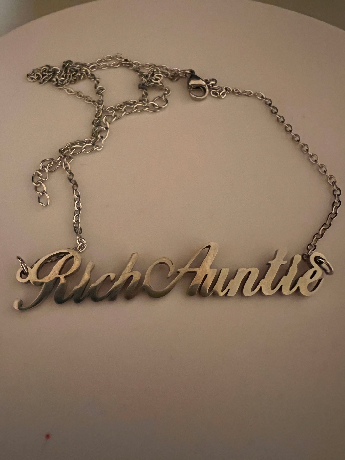 Rich Auntie Necklace
