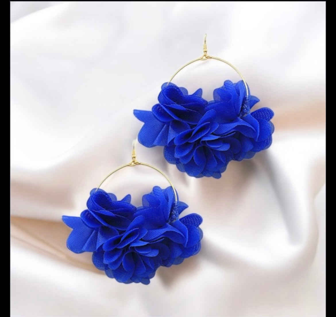 Wired Petal Hoops