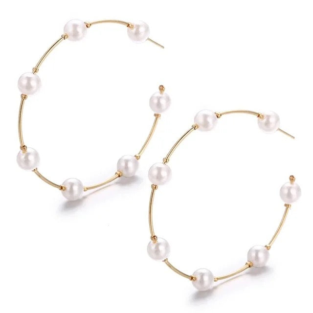 The Perfect Pearl Hoops