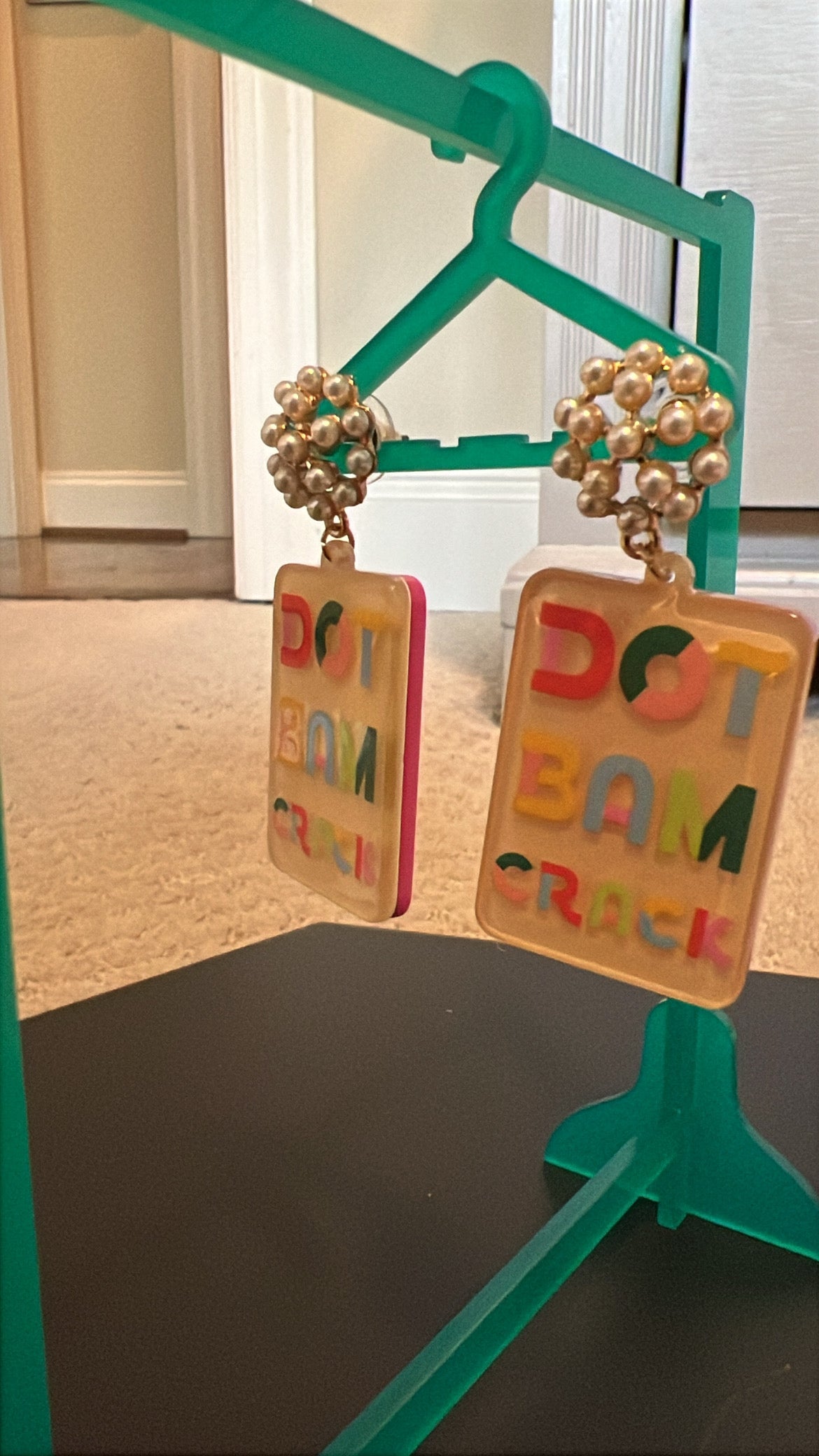 Dot Bam Crack Earrings
